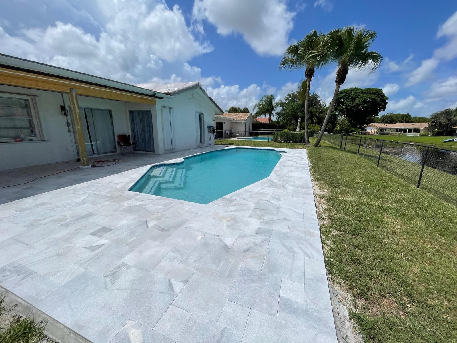 Pool with Water Features - Image 1