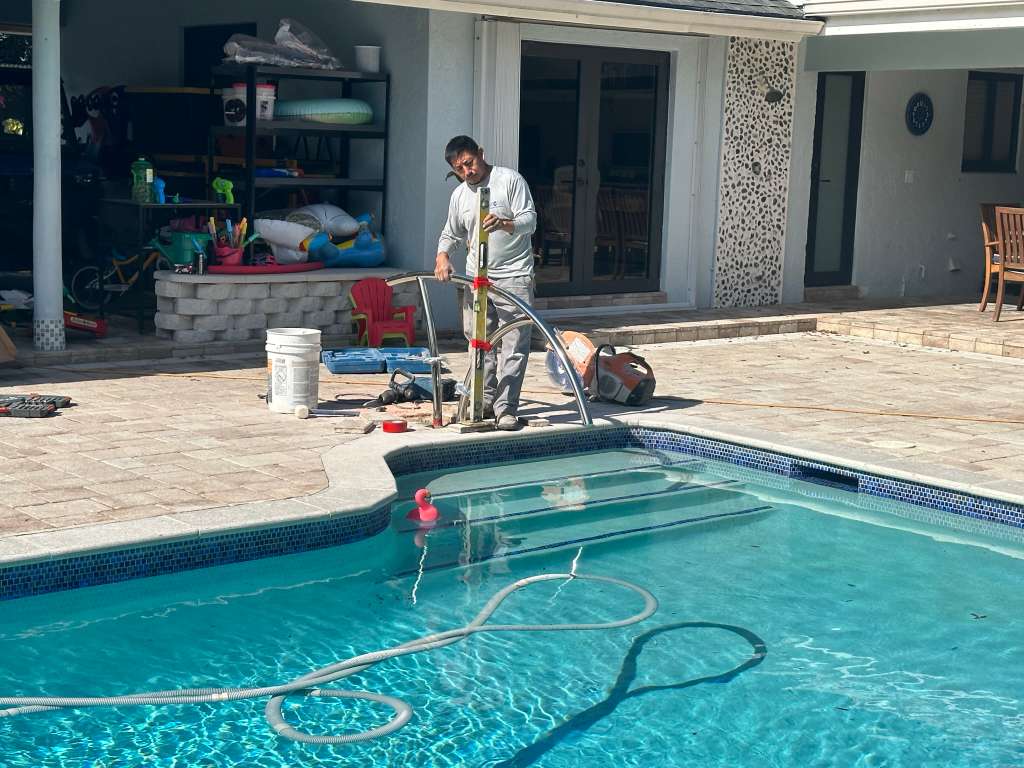 Pool equipment inspection and maintenance in Davie